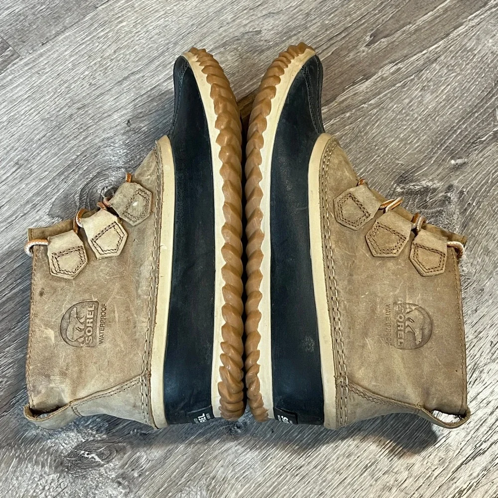 Sorel Out N About Women 7.5 Tan Black Waterproof Rain Duck Boots NL2133-286